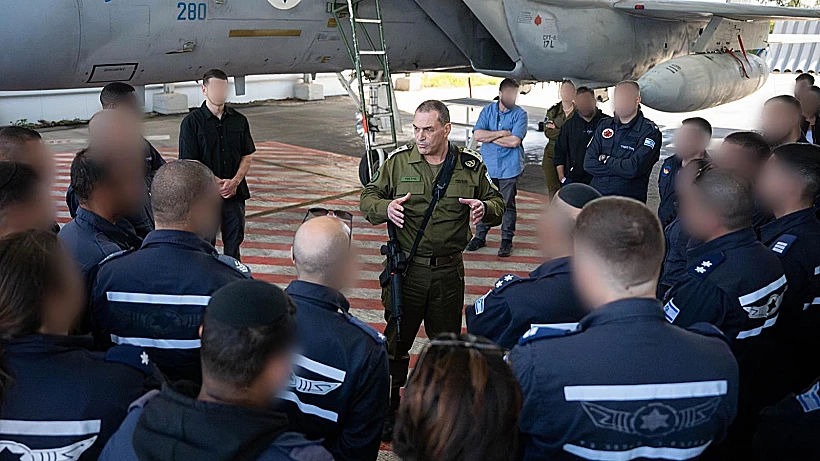 הרמטכ"ל אייל זמיר בבסיס תל נוף