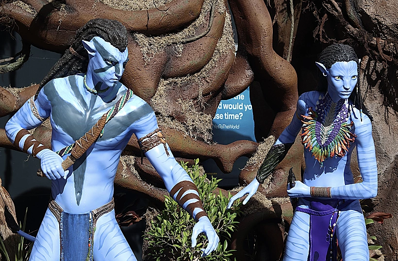 אווטאר גרסת המציאות: גבר התעורר עם עור כחול - והסיבה הצחיקה את הרופאים