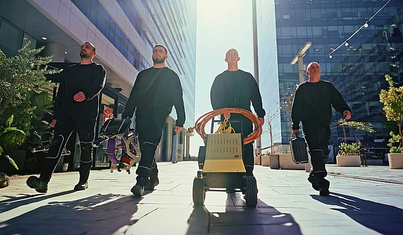 הידרו - איתור נזילות וטיפול בנזקי מים