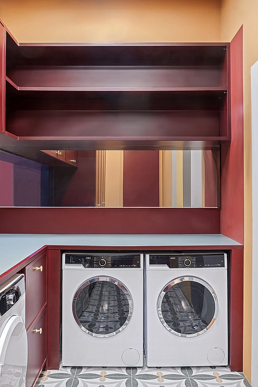 חדר הארונות בבית "האח הגדול"