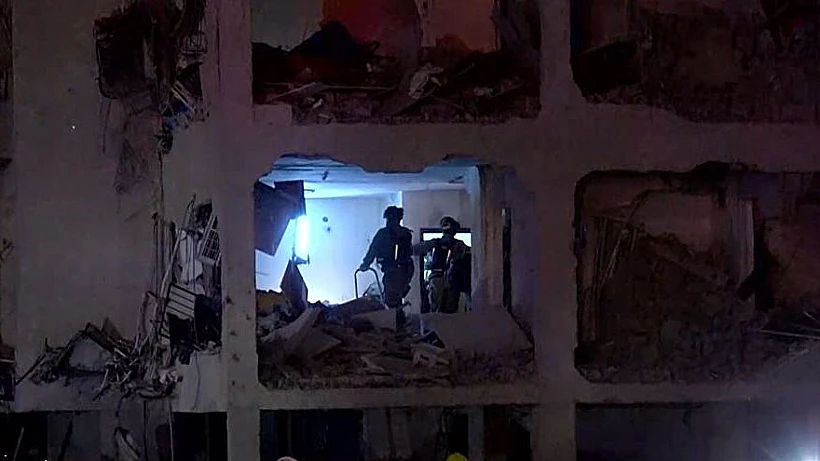 כוחות פועלים בזזירת הפגיעה הישירה בערד