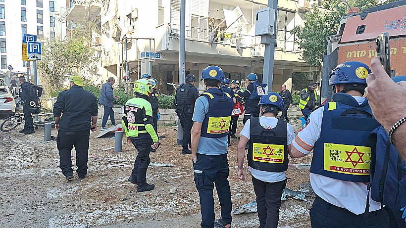 זירת נפילת שברי יירוט בתל אביב