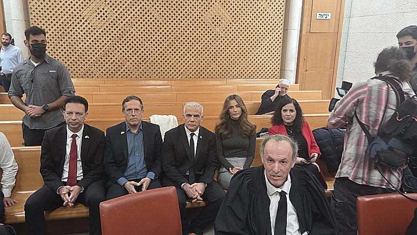 חברי הכנסת יאיר לפיד, מירב כהן ונעמה לזימי בדיון בבג"ץ