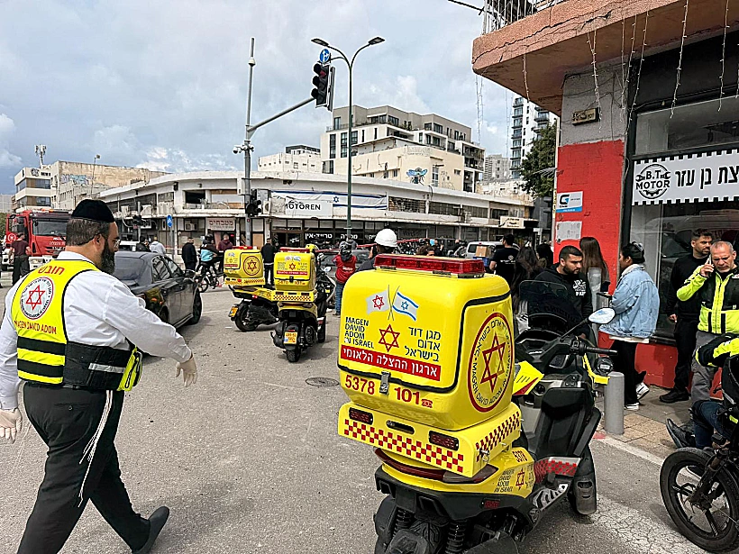 זירת נפילת שברי יירוט בתל אביב