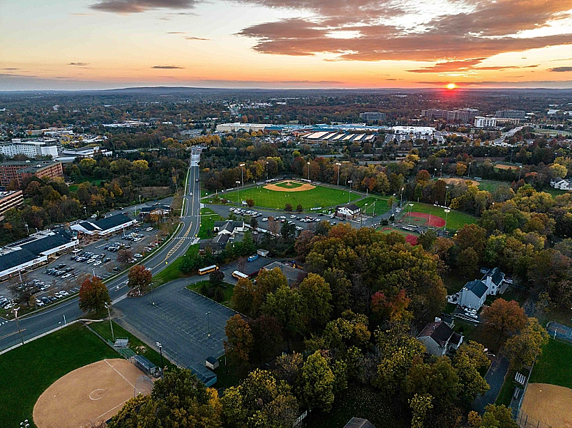 בניו ג'רזי, אדג'ווטר, פורט לי וקליפסייד פארק - תושבים מדווחים כבר תקופה על רעש מסתורי שחוזר בעיקר בסופי שבוע