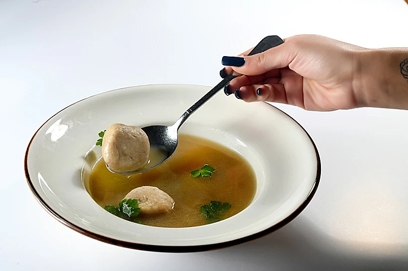 מרק של "Daddy Daily Deli"