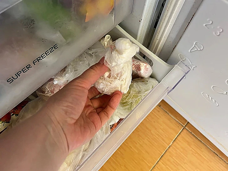 תולעי דיג קפואות