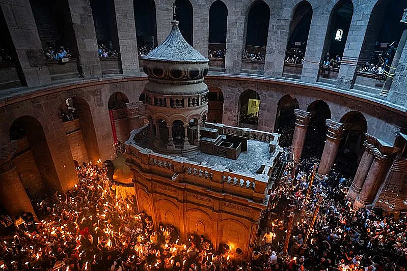 כנסיית הקבר בירושלים במהלך חג הפסחא