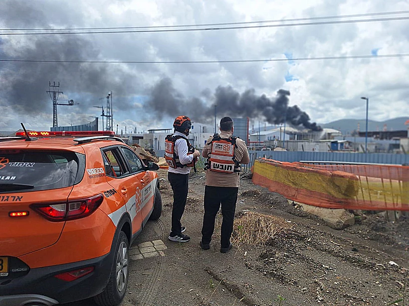 פגיעה בבתי הזיקוק בחיפה