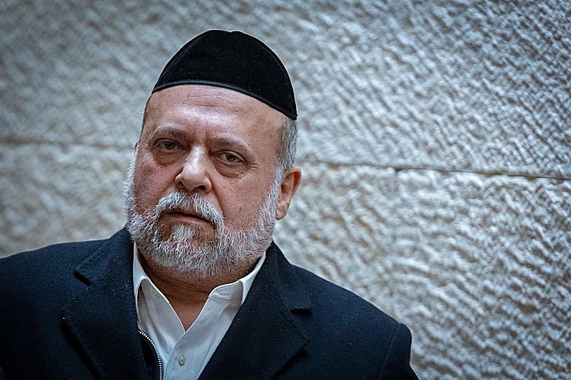הרב משה יזדי בבית המשפט