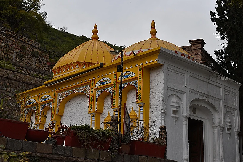 מקדש בכפר המשוחזר סעידפור באיסלמבאד