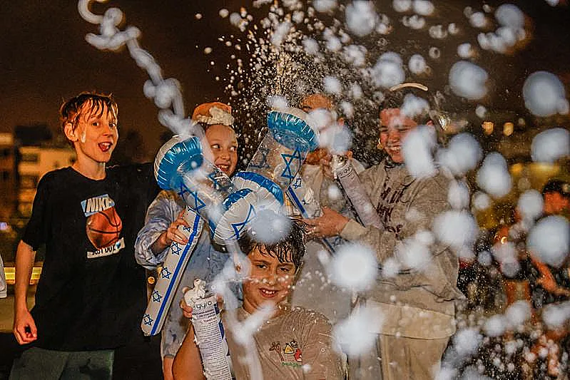 ילדים ביום העצמאות