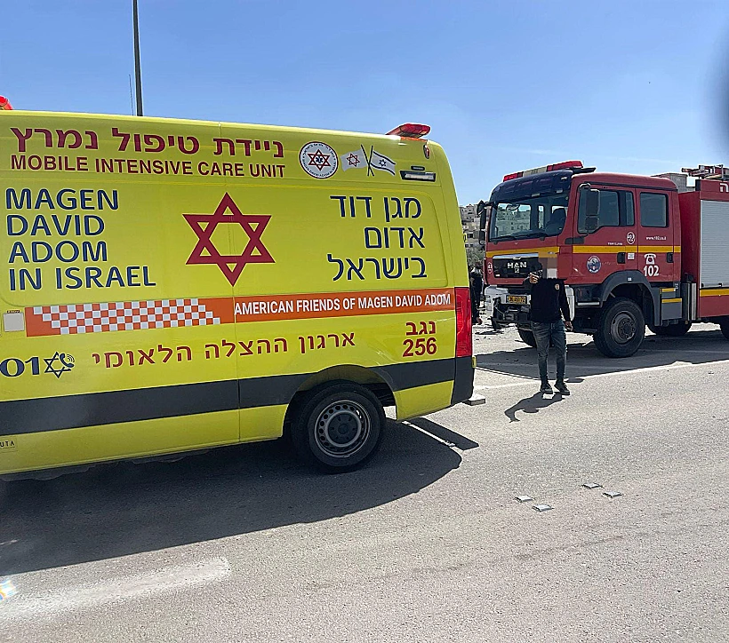 זירת התאונה סמוך לערערה בנגב