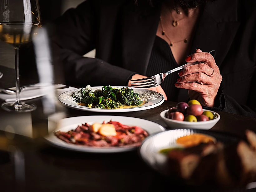ירוקים ורוסטביף ב"סיידוויז"
