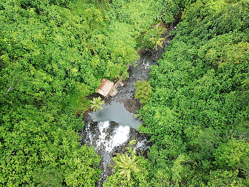 Waterfall In Ponhnpei Photo N