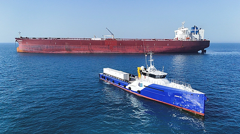 מכליות במצר הורמוז