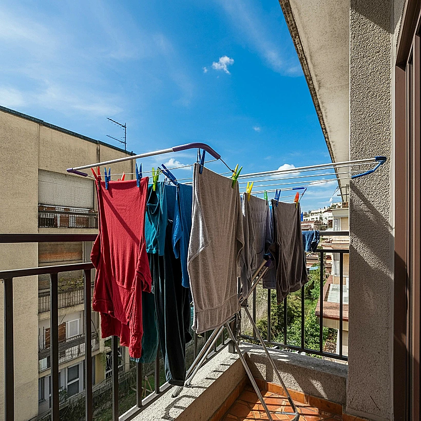 כביסה במרפסת