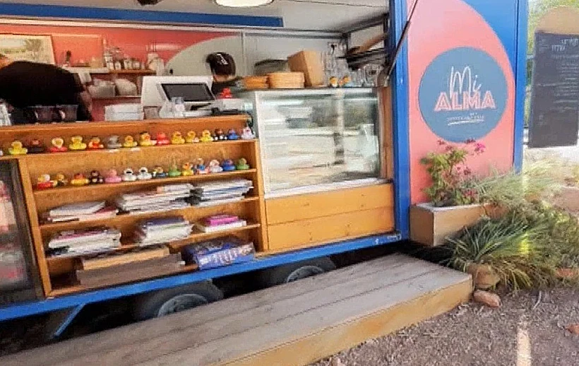 עגלת הקפה "מי אלמה"