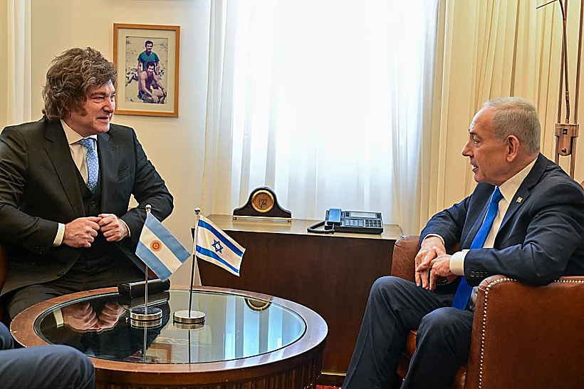 רה"מ נתניהו בלשכתו עם נשיא ארגנטינה חאבייר מיליי