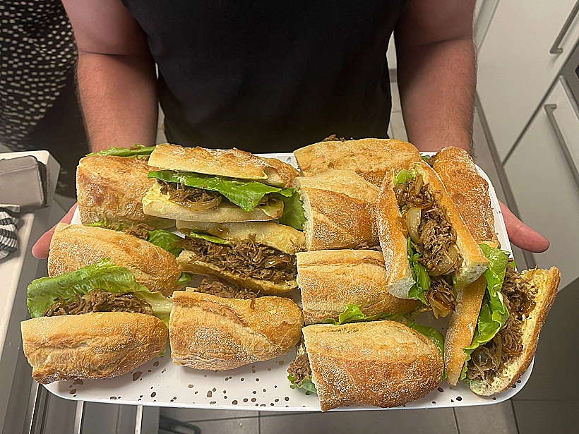 כריך האסאדו של עידו וולוך ז״ל