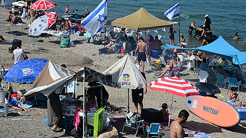 מבלים בכינרת ביום העצמאות
