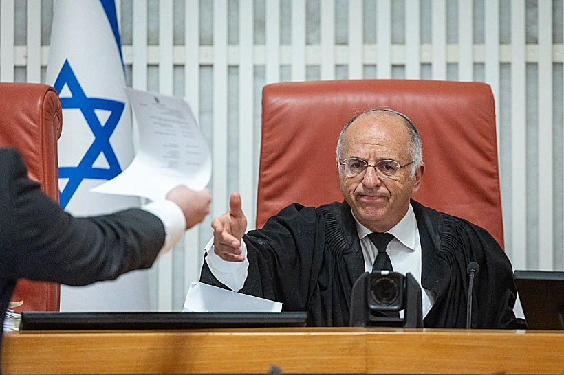 המשנה לנשיא העליון נעם סולברג בדיון בבג"ץ