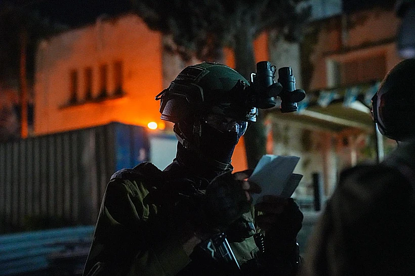 לוחם צה"ל במבצע באזור רמאללה