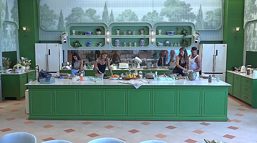 האח הגדול: עומר, שלי, הודיה ושני