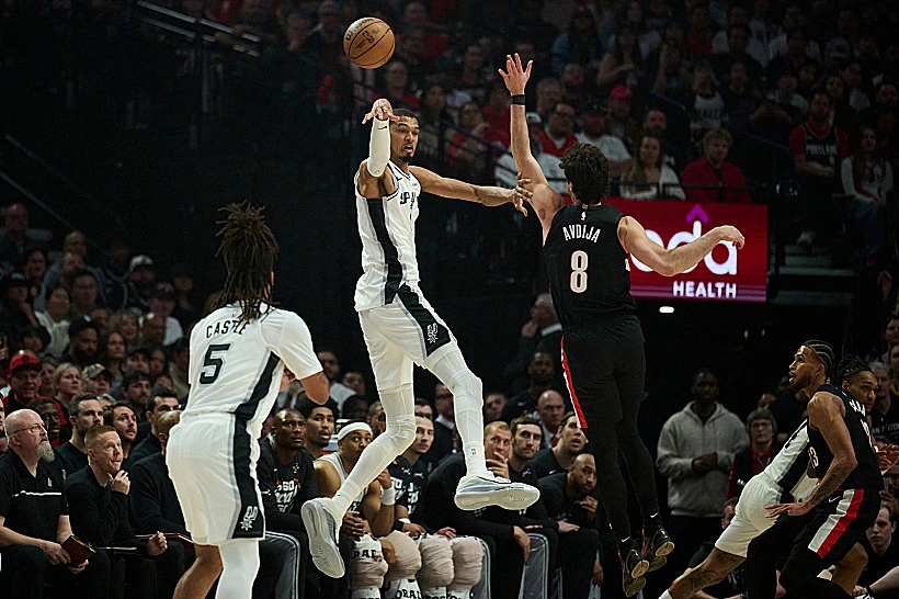 דני אבדיה במשחק האחרון בסדרה מול סן אנטוניו