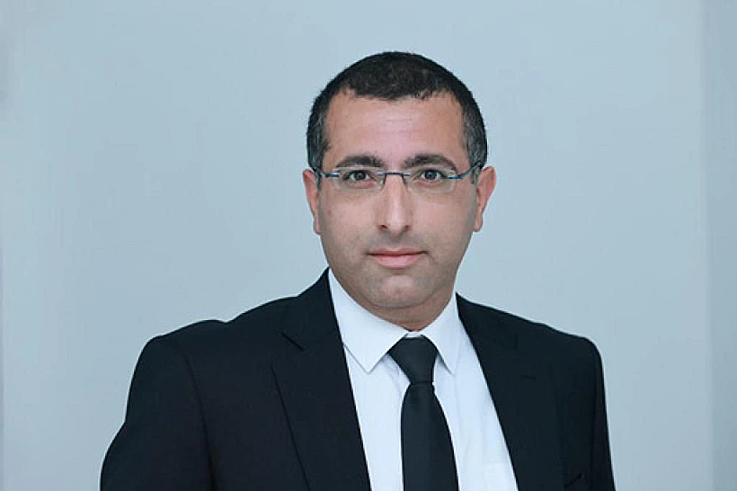 עו"ד טל גבאי, פרקליטו של אייל גולן