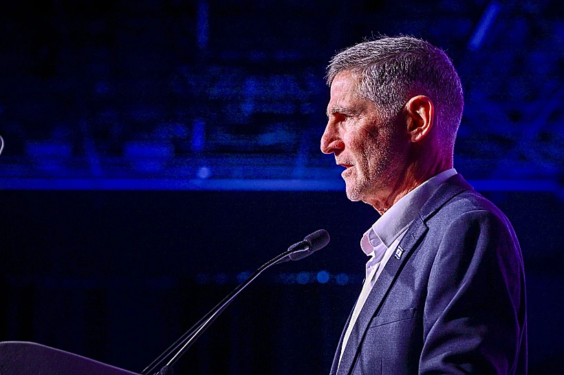 יאיר גולן, יו"ר הדמוקרטים