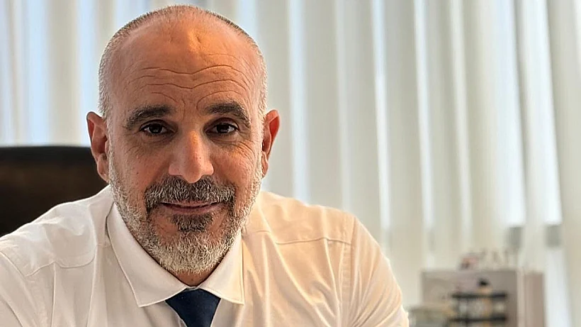 עו"ד שרון וקנין