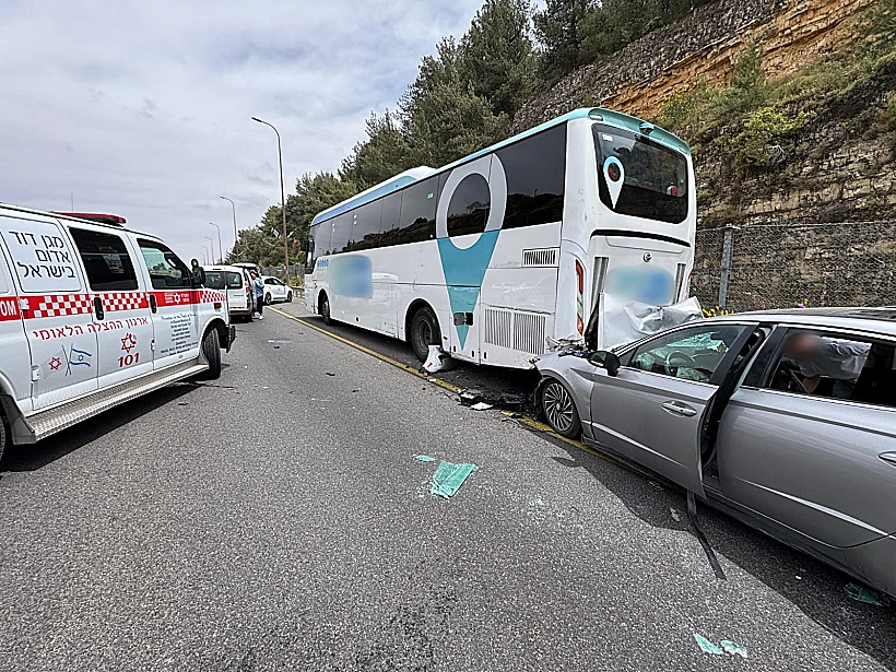 זירת התאונה בכביש 1
