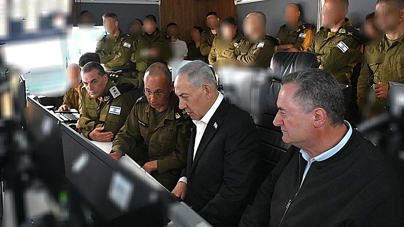 נתניהו, כ"ץ והרמטכ"ל זמיר בקריה