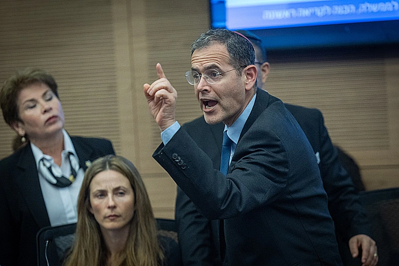 ח"כ משה סעדה בדיון בוועדת החוקה