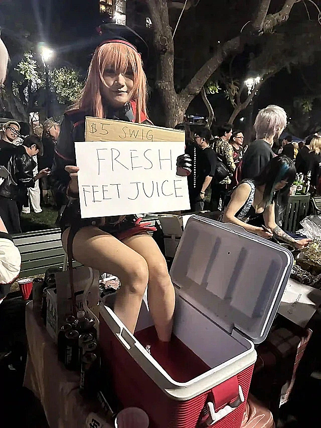 מכרו מיץ שהשרו בו את רגליהן