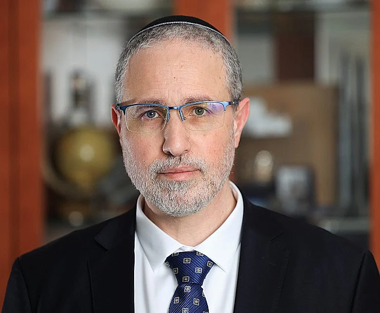 שמואל בן עזרא