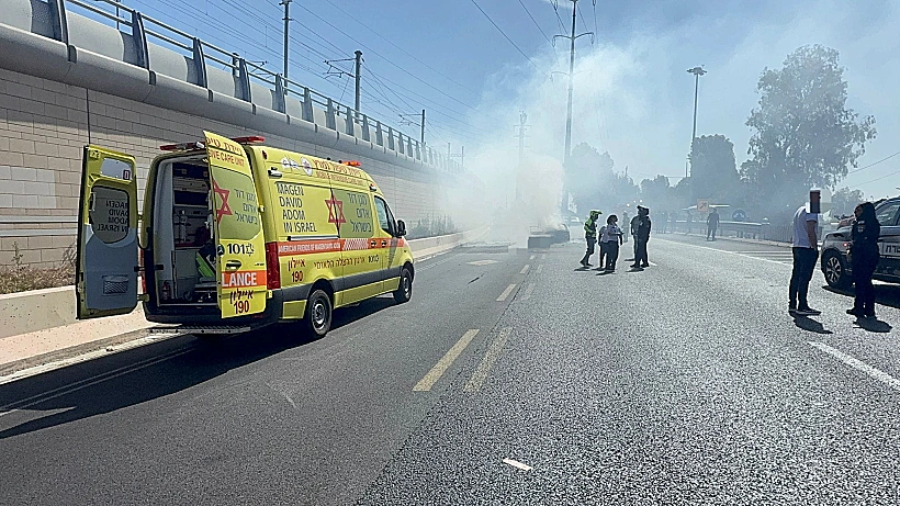 זירת פיצוץ הרכב בכביש איילון