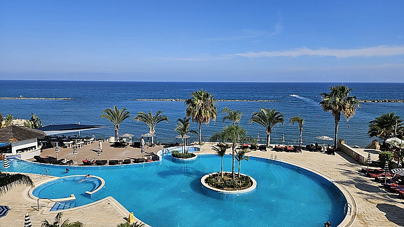 מלוןRoyal Apollonia limassol