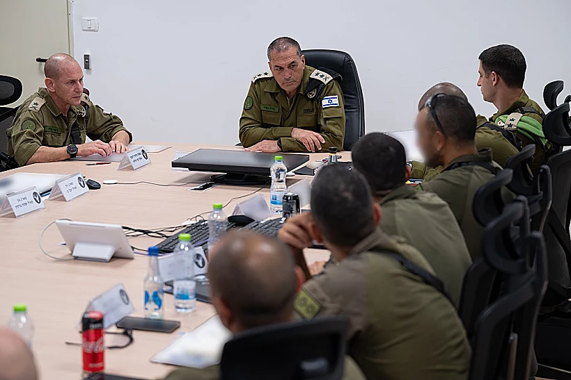 הרמטכ"ל אייל זמיר באישור תוכניות עם אלוף פיקוד הצפון רפי מילוא