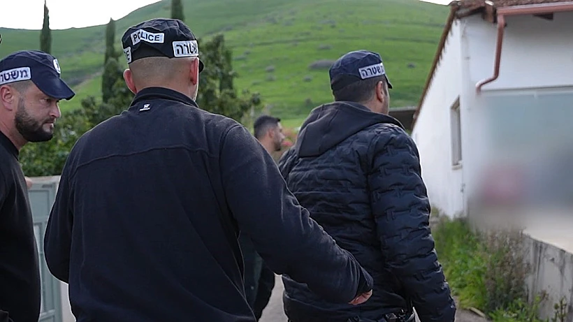 פשיטה על יבנאל ועיכוב חשודים במעורבות בנישואי קטינים