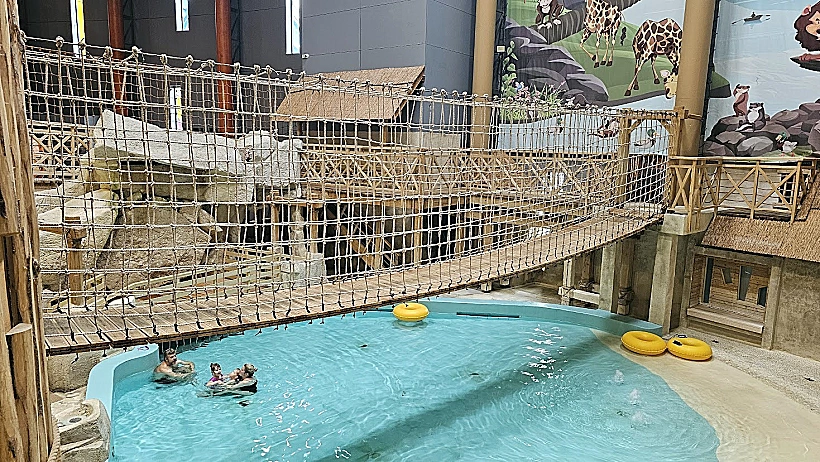אווירה טרופית - Druskininkai Aquapark