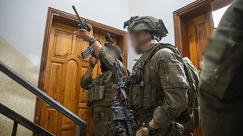 לוחמי צה"ל מבצעים מעצרים ביהודה ושומרון