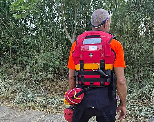 סריקות בנהר הירדן אחר שתי נערות שנסחפו בזרם