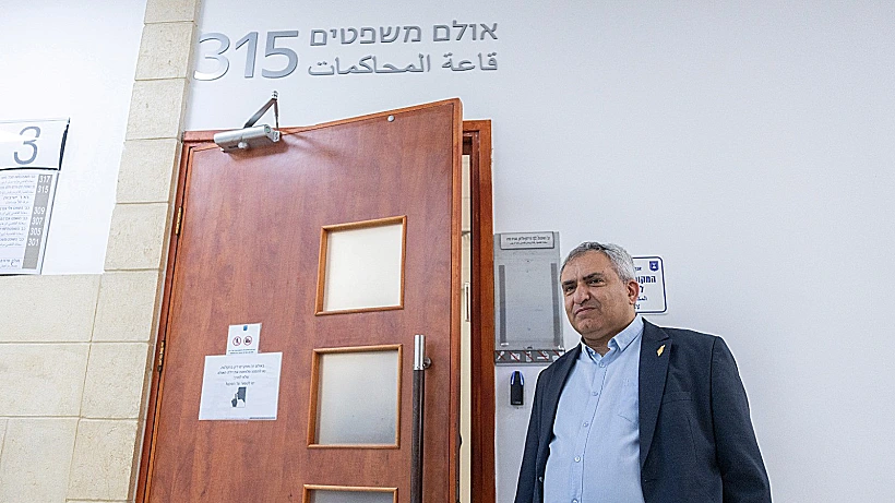 השר זאב אלקין בבית המשפט המחוזי בירושלים, לקראת עדותו בתיק 2000