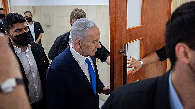 ראש הממשלה בנימין נתניהו מגיע לבית המשפט המחוזי בירושלים לשמוע את עדותו של השר זאב אלקין