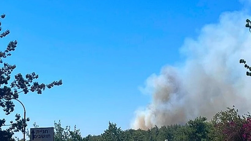 שריפה בעמק יזרעאל: עשן מיתמר בשמשית