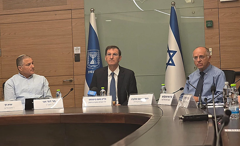 זיני, ביסמוט וסולברג בוועדת החוץ והביטחון