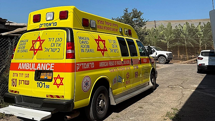 הזירה בחוף הכרמל בה נמצא גבר מחוסר הכרה