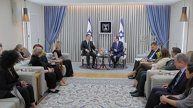 נשיא המדינה יצחק הרצוג במעמד כניסת השגרירים החדשים לישראל